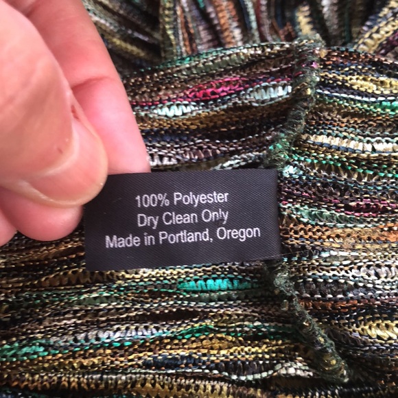 Dana Hebert infinity scarf - just gorgeous - Picture 7 of 7